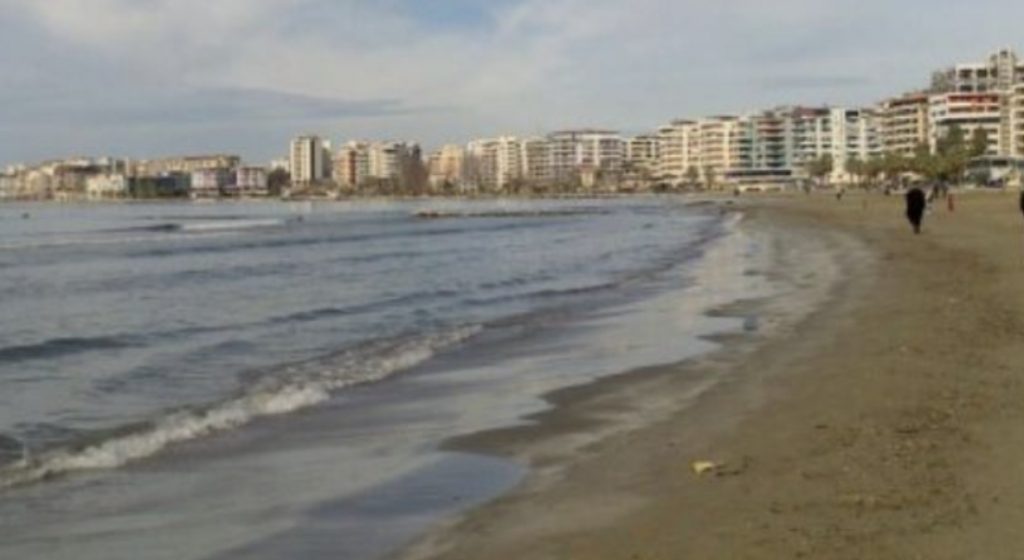 E rëndë, gjendet e mbytur një 60-vjeçare në Durrës