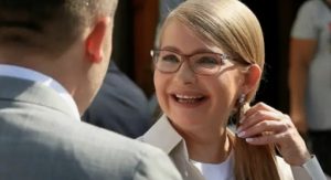 Ish-kryeministrja e Ukrainës në gjendje të rëndë, me COVID