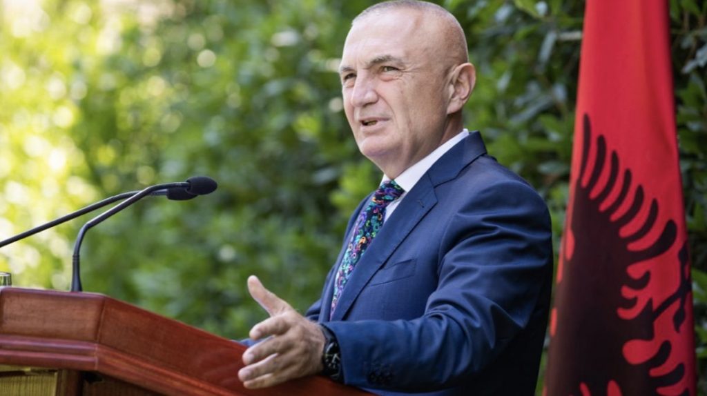 Presidenti Meta apel autoriteteve: Të kërkohet ndihmë nga Italia