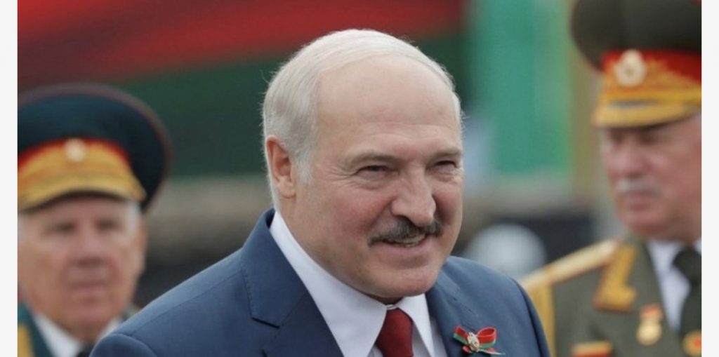 Bashkimi Europian sanksionon 20 zyrtarë të lartë të Bjellorusisë, në listë së shpejti edhe Lukashenko