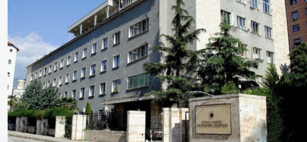 Infektohen me Covid-19 tre prokurorë në Prokurorinë e Tiranës