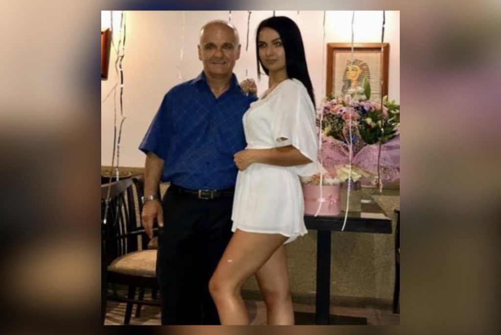 Denisa Dibra, 26-vjeçarja që festoi dje ditëlindjen dhe sot po lufton me vdekjen është vajza e gazetarit të njohur të RTSH-së, disa ditë më parë u fejua