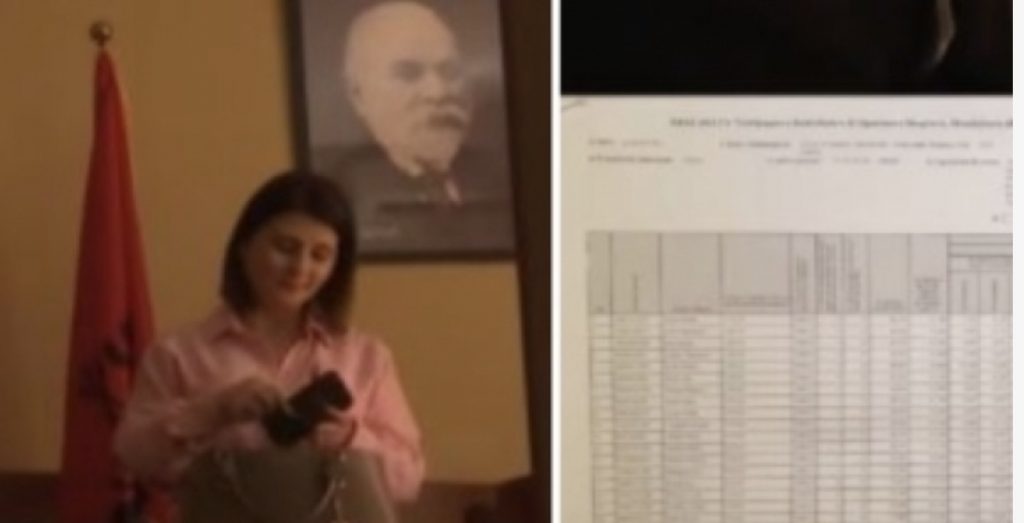 Mësuesi në Londër, por paguhet që nga marsi! Drejtoresha nuk plotëson kushtet për të qenë e tillë