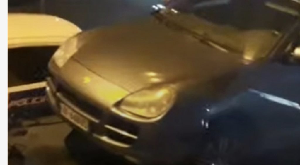Makina luksoze që i iku postbllokut të policisë në Elbasan