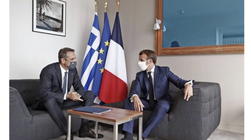 Mitsotakis bën marrëveshje me Macron, mesazh i përbashkët për sanksionet ndaj Turqisë