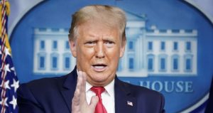Presidenti Trump reagon pas akuzave se gënjeu për rrezikun nga Covid