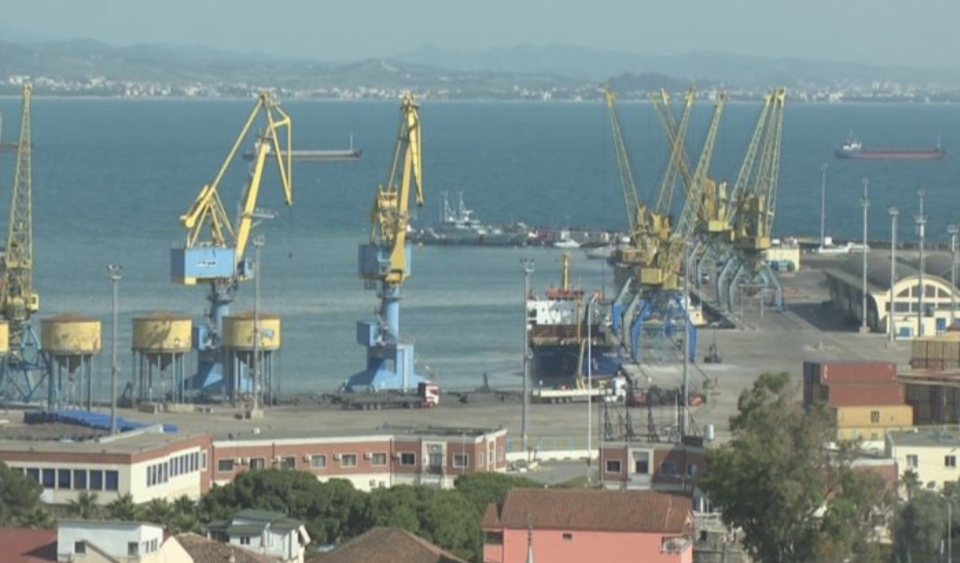 Qeveria bën gati koncesionin prej 30 mln eurosh në Portin e Durrësit.