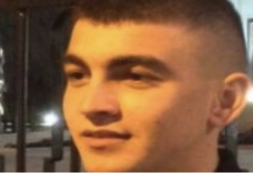 Me armë në brez, tentoi ti ikte policisë, ja si u prangos 27 vjeçari në Tiranë
