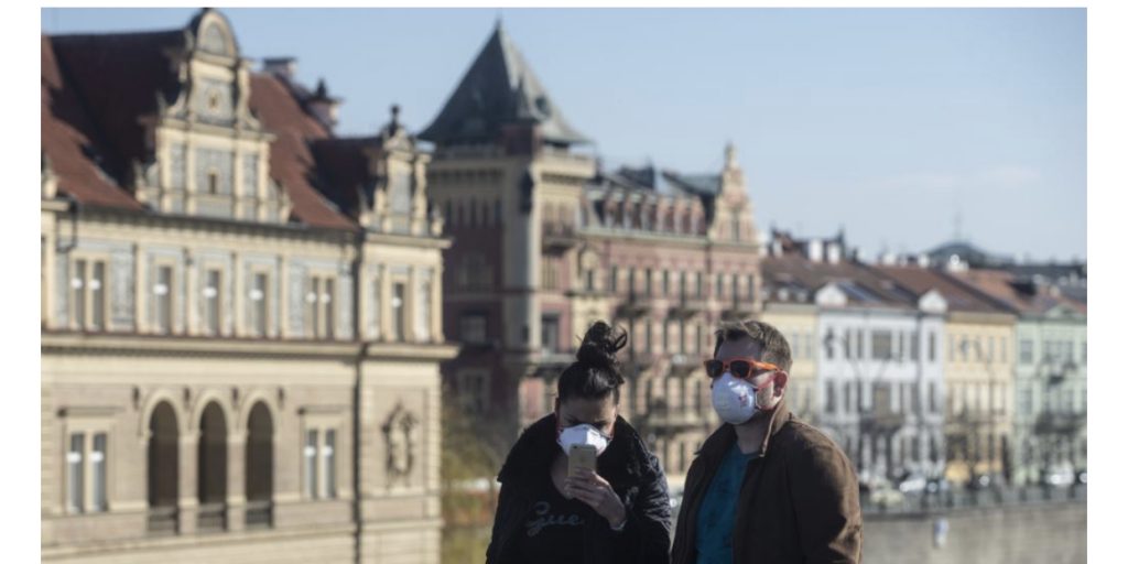 Rritja e frikshme e rasteve me koronavirus, ky shtet vendos rikthimin e gjendjes së jashtëzakonshme nga 5 tetori