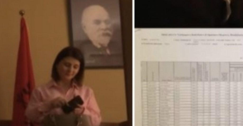 ‘Qëndron në Londër por vijon të paguhet’, procedohet drejtoresha e Arsimit dhe ish-drejtori i shkollës