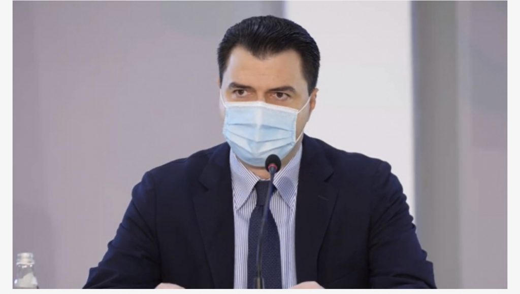 Basha: Vendi po shkon drejt kolapsit