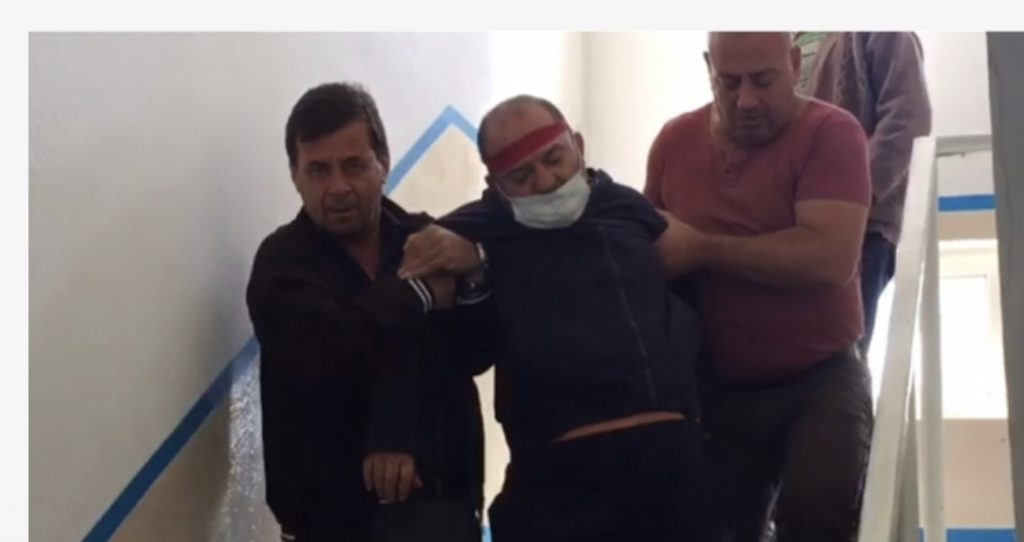 Prej dy javësh në grevë urie, dërgohen me urgjencë në spital 3 naftëtarë