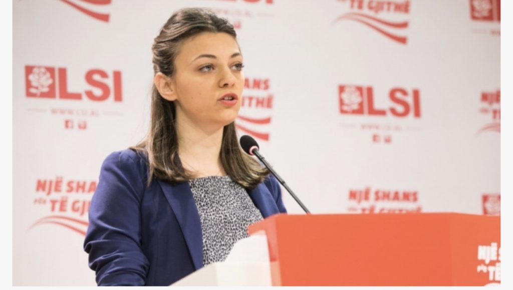 Ish-deputetja e LSI-së, i del në mbrojtje presidentit Ilir Meta pas replikave me kryeministrin Edi Rama.