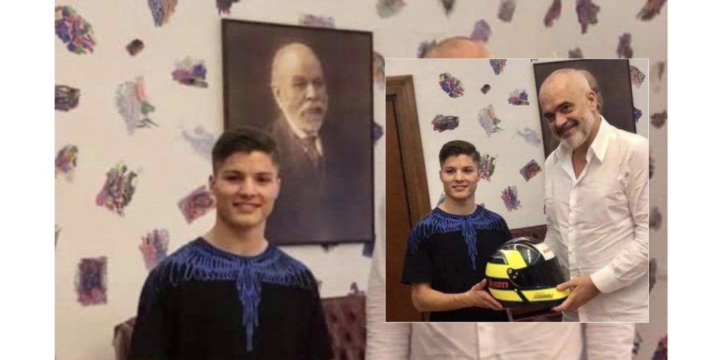 Rama publikon foto me shqiptarin kampion në Formula: Më mbushi zemrën plot me kënaqësi