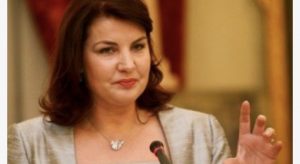 Aktorja Rajmonda Bulku preket nga Covid-19