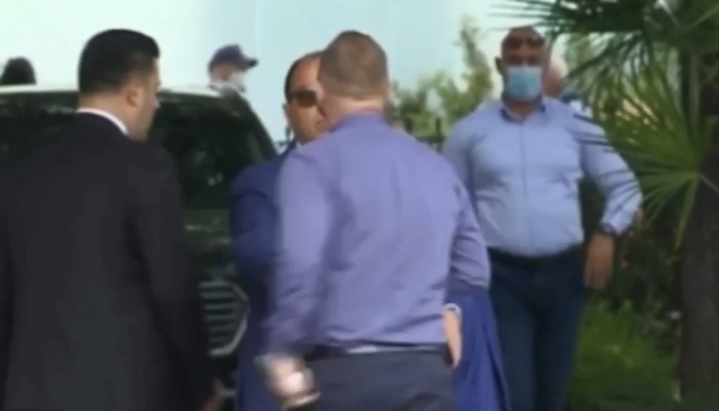 Sherri me Gjiknurin, sqaron Valteri: Rama po blen deputë për të votuar kodin