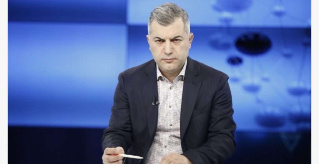 ‘Komiteti Teknik është thjesht udhëzues’, mjeku Koni tregon kush i merr vendimet për maskat dhe kufizimet e orareve