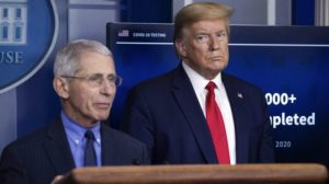 Trump shkarkon Dr. Faucin: Njerëzit janë lodhur duke dëgjuar këta idiotë për virusin
