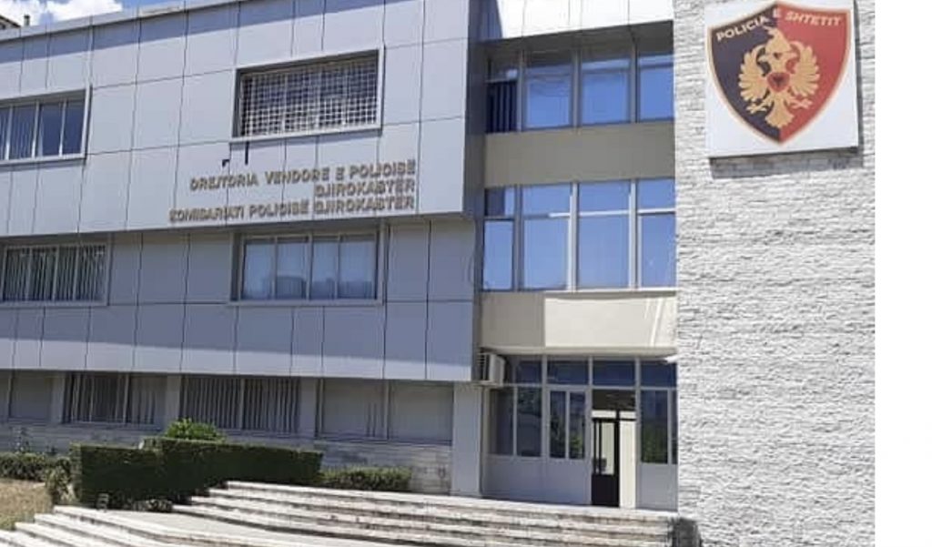 Gjirokastër, qëlloi me armë dhe u largua me makinë