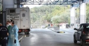 Rritja e shifrave të Covid-19, Greqia gati të mbyllë kufirin me Shqipërinë