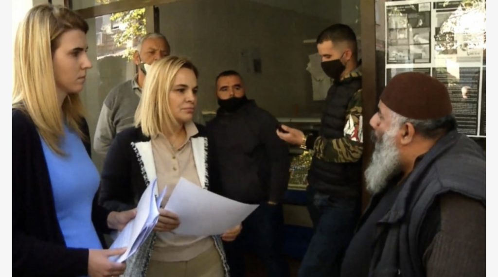 Kryemadhi në Kombinat  :Shteti t’ju dëmshpërblejë
