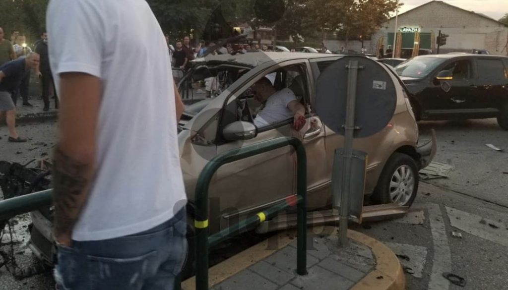 E zbuloi tritolin në  makinë , forcat xheniere nga Tirana në Vlorë