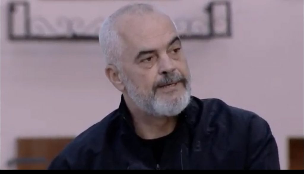 Rama i përgjigjet Metës: Spitalet COVID s’kanë asgjë mangut, qeveria është në krye të detyrës