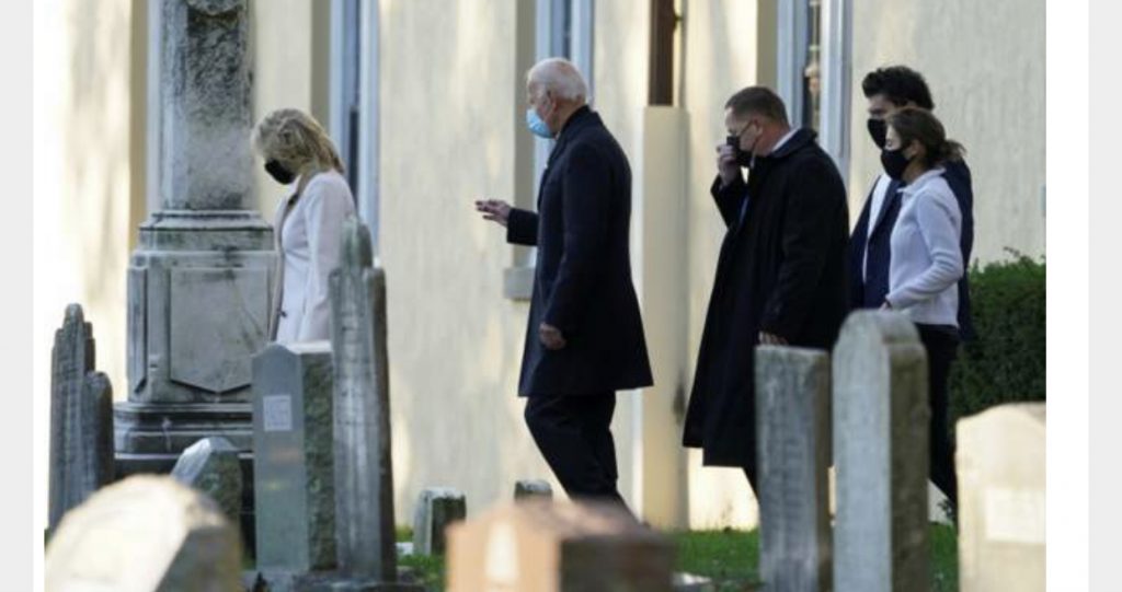 Pak orë nga dalja e rezultatit, Biden kryen ritualin e rëndësishëm për të