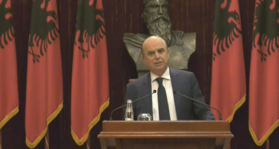 Presidenti Meta kthen në kuvend pr/buxhetin e vitit 2021
