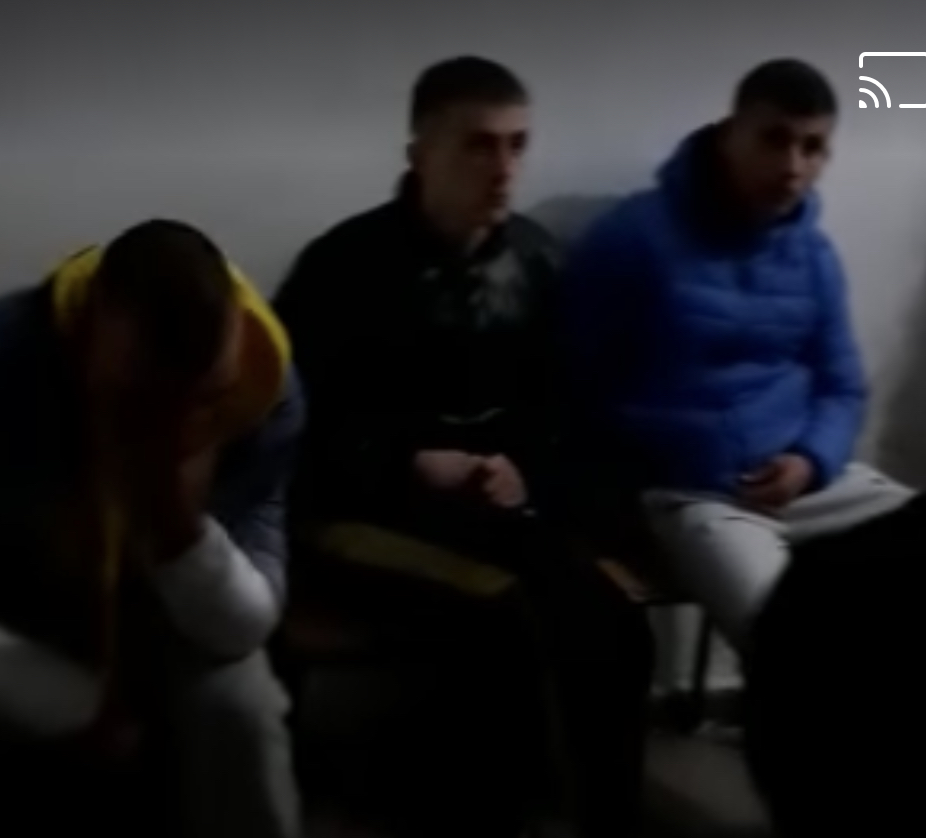 VIDEO/ 15 të mitur në qeli