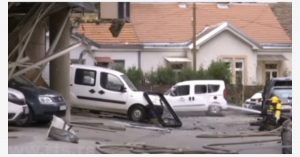 Shpërthim i FUQISHËM në televizionin e Beogradit, humb jetën një person dhe plagosen 2 të tjerë