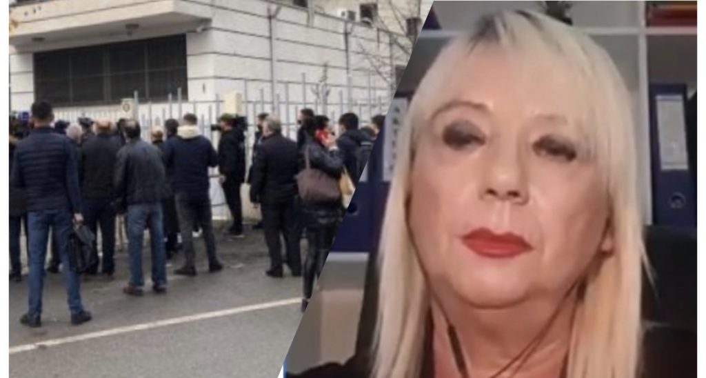 Mos u qani para  dyerve të policisë por mbroni fëmijët tuaj në shesh