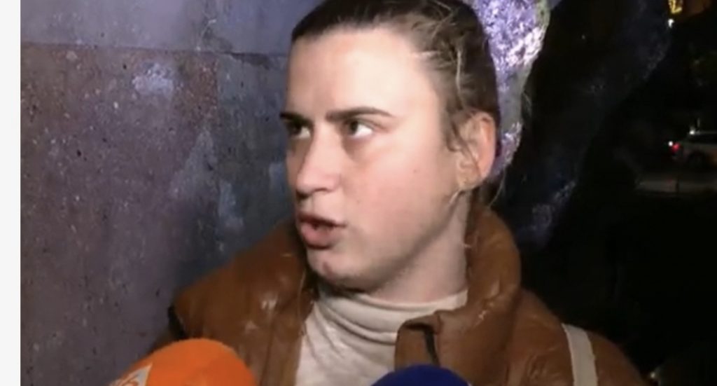 Përlot motra e Klodianit, Bora Rasha: Erdha nga Italia dhe takova vëllain të vdekur në arkivol