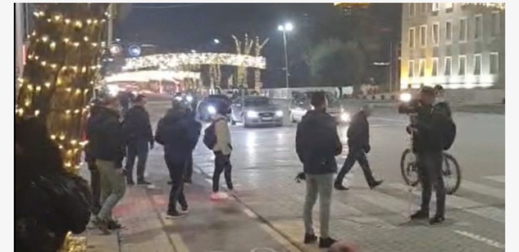 Nis e qetë në Tiranë protesta e katërt pas vrasjes së Klodian Rashës