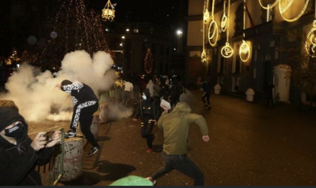 Nuk janë huliganë jo, janë pjesa më e pashpresë e shoqërisë