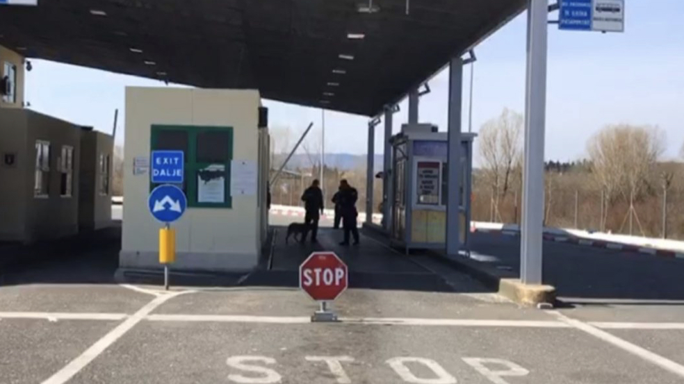 Si mund të udhëtojnë shqiptarët nga sot në Mal të Zi