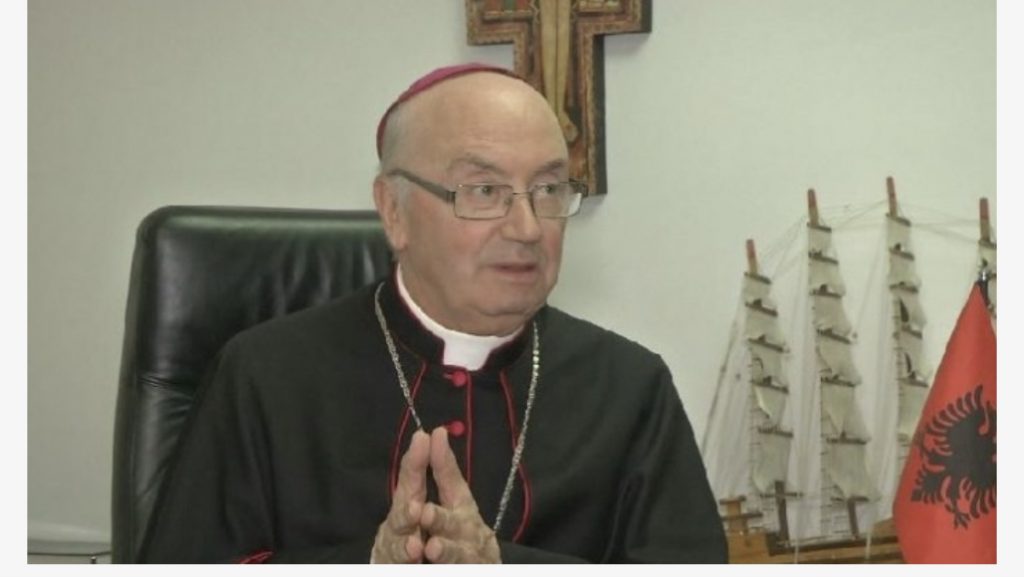 Imzot George Frendo rrëfen betejën e fituar me Covid-19: Më ka ndihmuar shumë kjo eksperiencë që të…