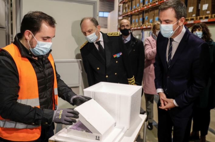 Franca miraton përdorimin e Pfizer