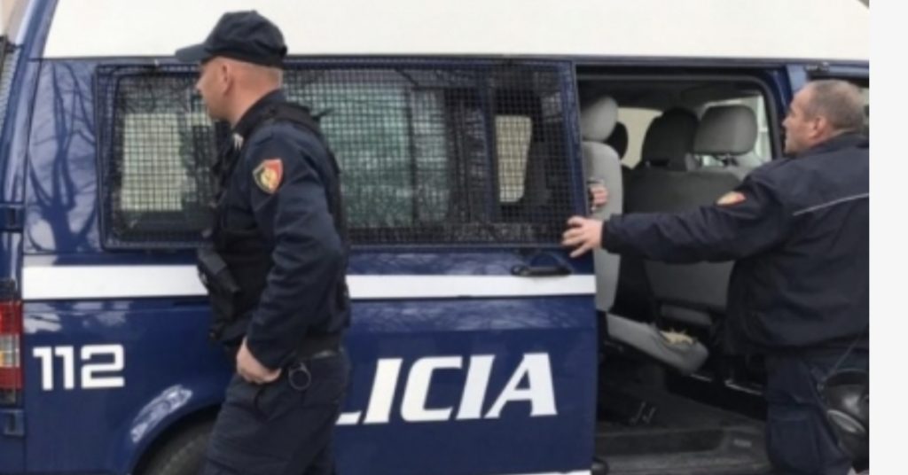 Fituan 38 mijë euro nga mashtrimi në Facebook, prangoset ‘hakerit’ 29-vjeç i shpallur në kërkim