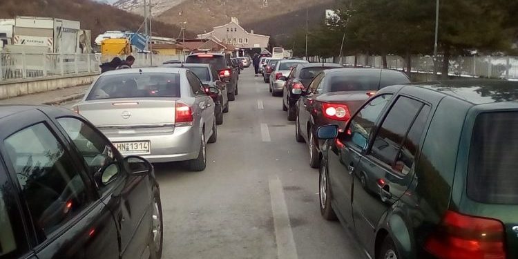 Qeveria greke shtyn mbylljen e kufijve me Shqipërinë