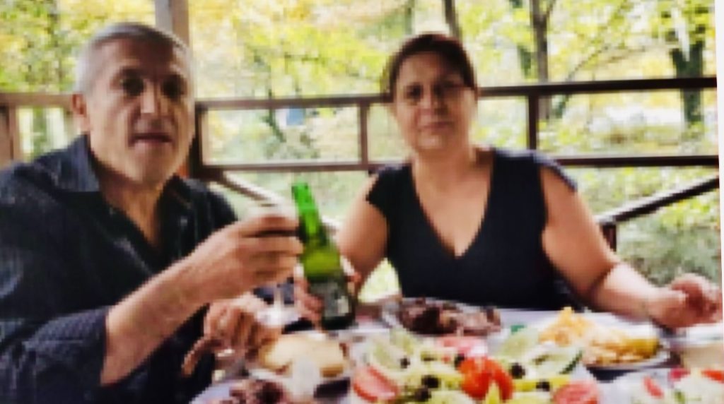 Gruaja  që kishte pranuar lidhjen e burrit të saj me dy motrat që vrau Ademi