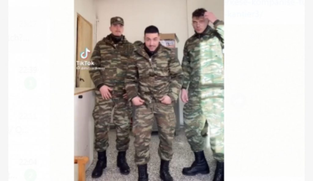 Ushtarët grekë kërcejnë me këngën e reperit të njohur shqiptar