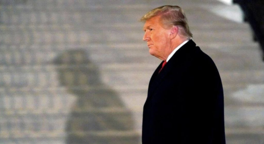 Trump largohet nga Uashingtoni ditën e inaugurimit të Biden-it