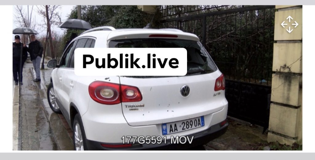 Biznesmenin në Shkodër e paralajmërojnë duke i bërë   copë makinën, mesazhi që i lanë