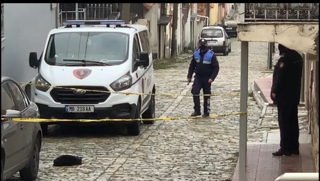 Policia zbardh grabitjen e kambistit në Korçë