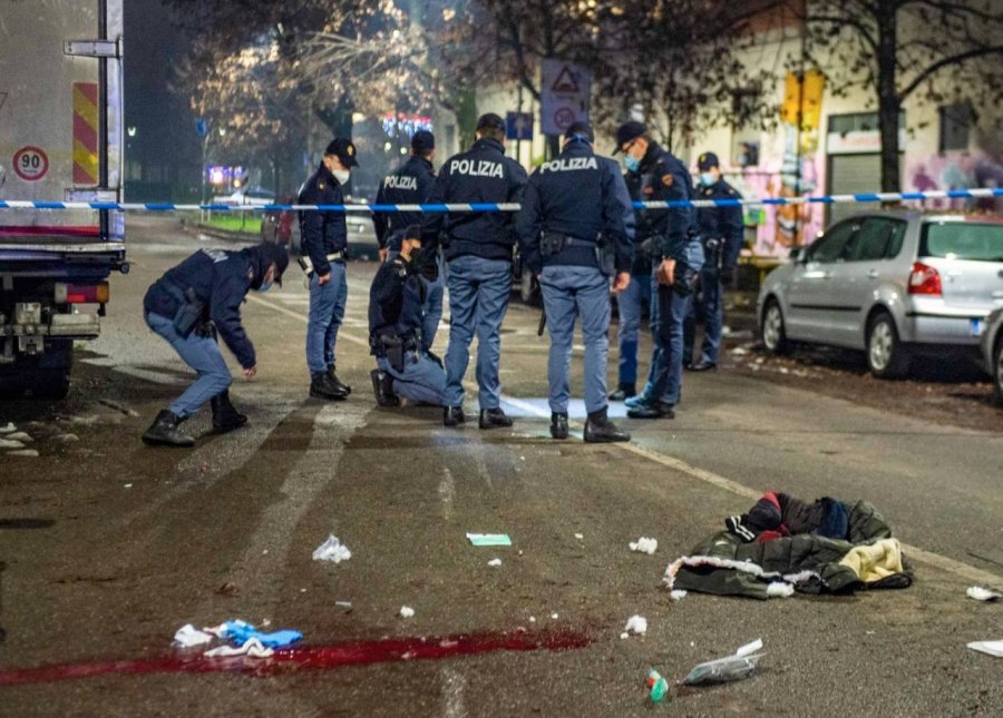 Milano, shqiptari  plagos për vdekje dy marokenë