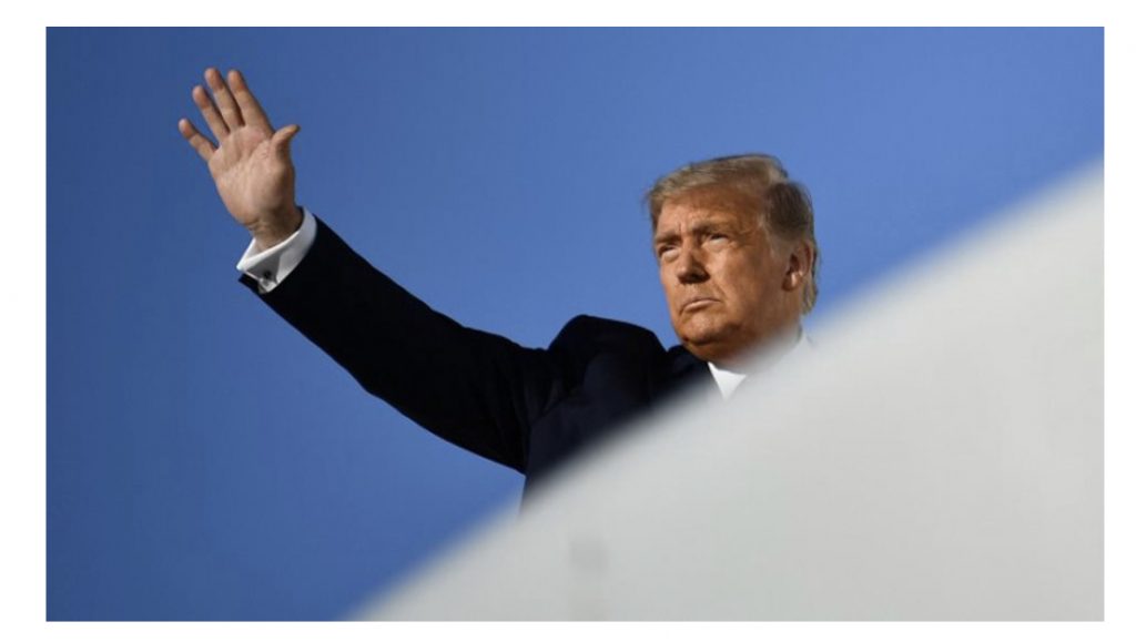 Twitter bllokon përgjithmonë llogarinë ish- presidentit Trump