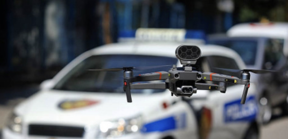 Theu  karantinën pasi ishte infektuar me covid, gjobitet nga policia