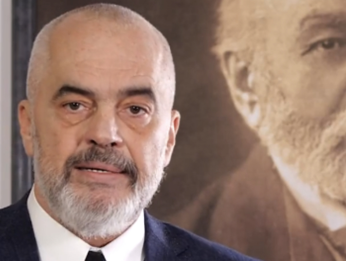 “Nëse ndonjëherë unë bie në mëkat…”- 30 italianë i bashkohen PS-së, Rama: Do ketë nga ata që do arrijnë deri edhe në Parlament