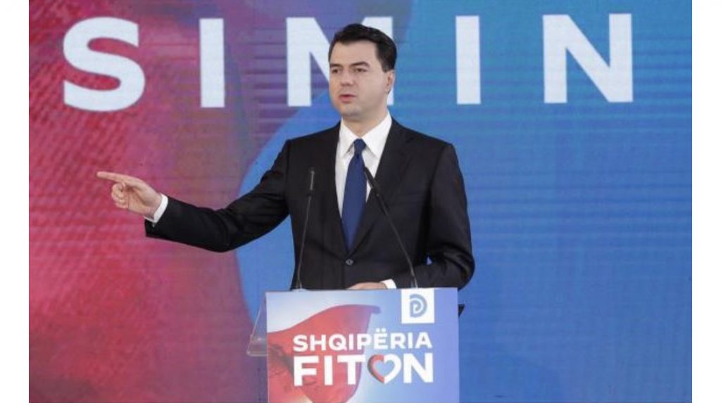 Qytetarët të bllokuar nëpër Shqipëri/ Basha: Qeveria ka dështuar për t’ju qëndruar pranë banorëve!